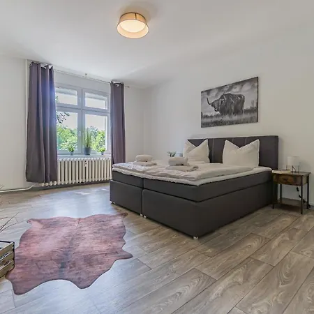 Ostseeapartment_80m2_3xschlafzimmer_2xparkplatz_netflix_waschtrockner Appartamento Cottbus